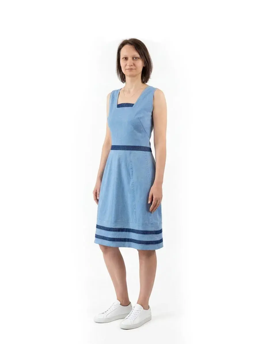 Dress — view 3